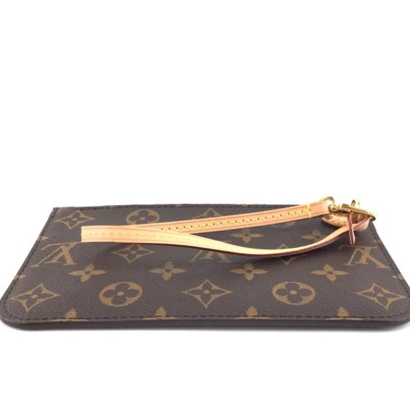 Neverfull Pochette Monogram Canvas Clutch - Picture 3 of 12